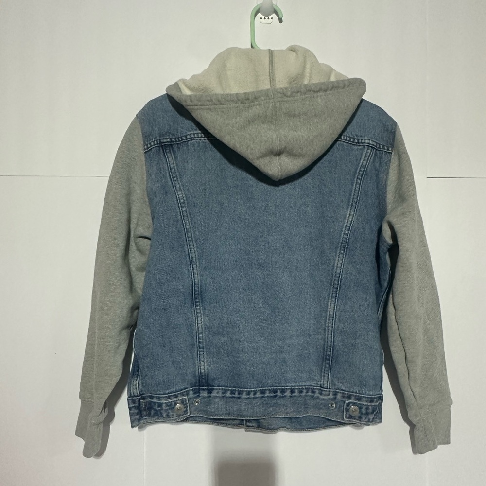 Levi's Hybrid Hoodie Vintage Fit Trucker Jacket - Picture 8 of 11